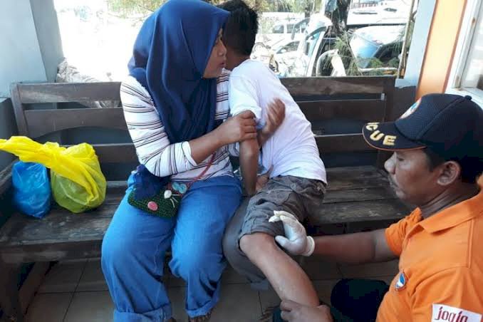 Ratusan Wisatawan Tersengat Ubur-ubur Saat Berlibur di Gunung Kidul