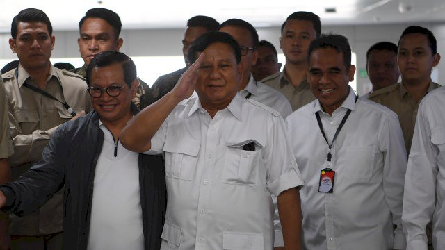 Prabowo Kumpulkan Pembina Partai