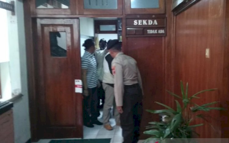 KPK Geledah Ruang Bupati, Sekda Kudus dan Sejumlah OPD