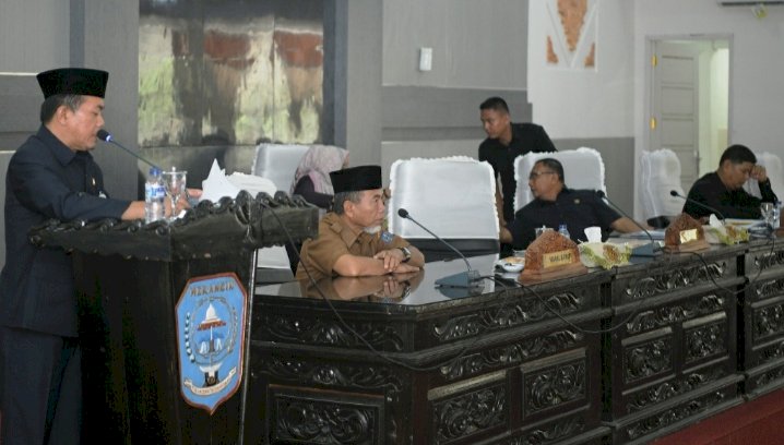 Bupati Sampaikan KUPA PPAS-Perubahan 2019