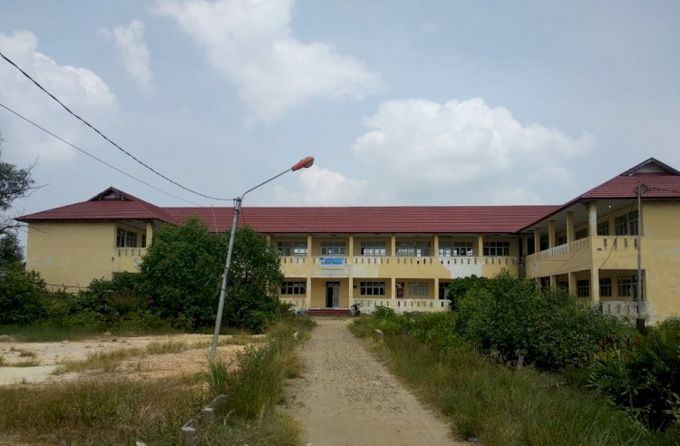 Gedung Kampus Universitas Jambi di Tungkal Terbengkalai