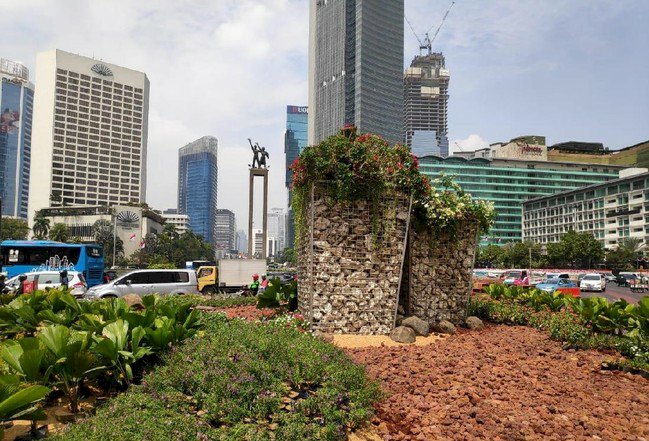 Dari Getah Getih Kini Batu Gabion Hadir di Bundaran HI