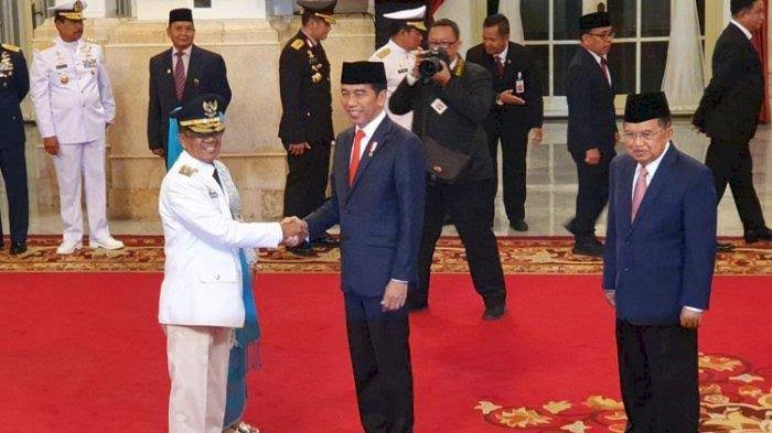 Jokowi Lantik Wagub Sulawesi Tengah