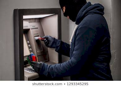 Polisi Ringkus WNA Bulgaria Saat Lakukan Skimming di ATM Bali