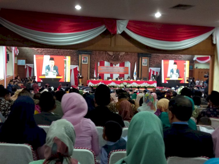 Gubernur Jambi Hadiri Pelantikan Anggota DPRD Provinsi Jambi Periode 2019-2024