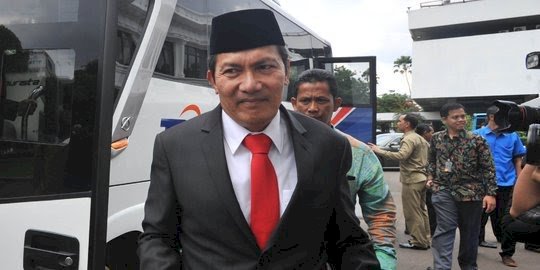 DPR Pilih Firli, Saut Situmorang Mundur dari Wakil Ketua KPK