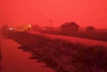 Ini Kata BMKG Soal Langit Merah di Muaro Jambi