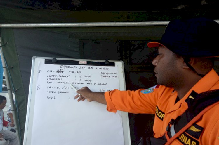 Serpihan Diduga Pesawat Hilang Kontak Ditemukan TNI