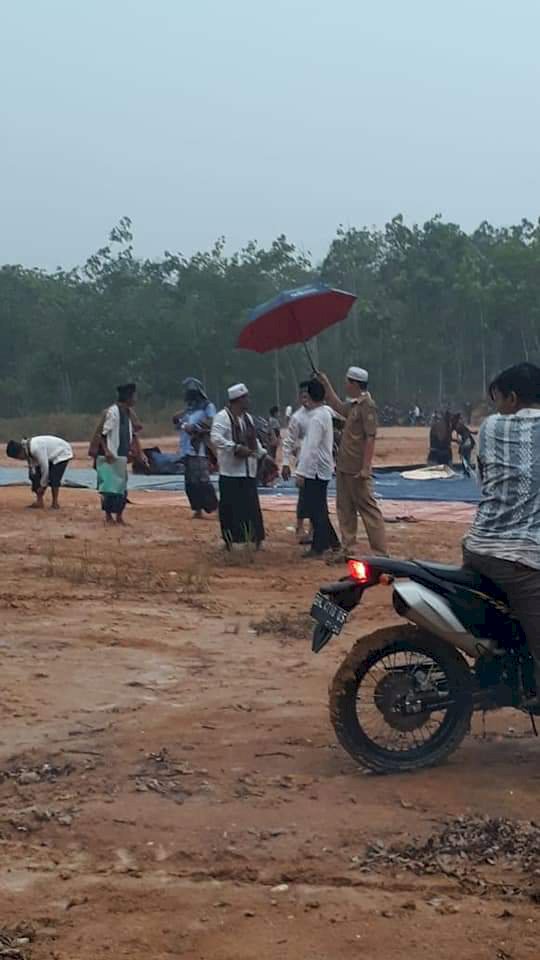 BREAKING NEWS! Usai Salat Istisqa di Mandiangin Hujan Turun Lebat Sore Ini di Sarolangun