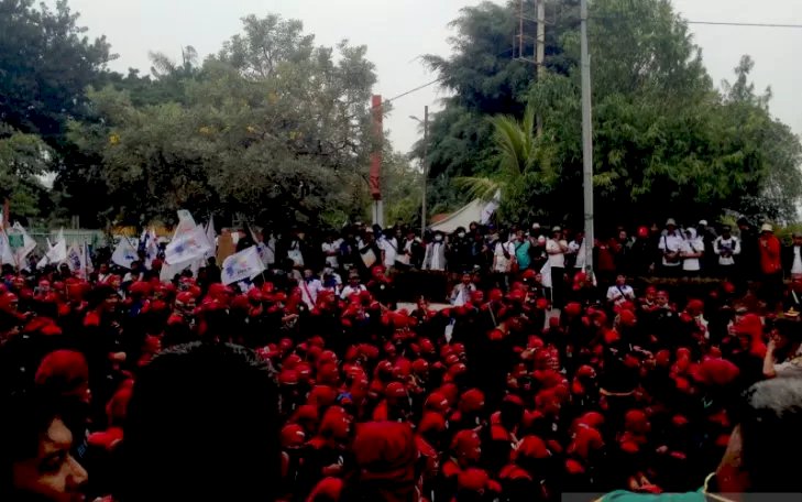 Dihadapan Ribuan Buruh, Said Iqbal: Kenaikan Iuran BPJS Kesehatan turunkan Daya Beli Buruh