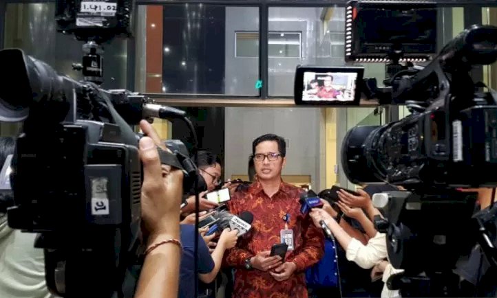 KPK Panggil Tersangka Walikota Dumai Zulkifli