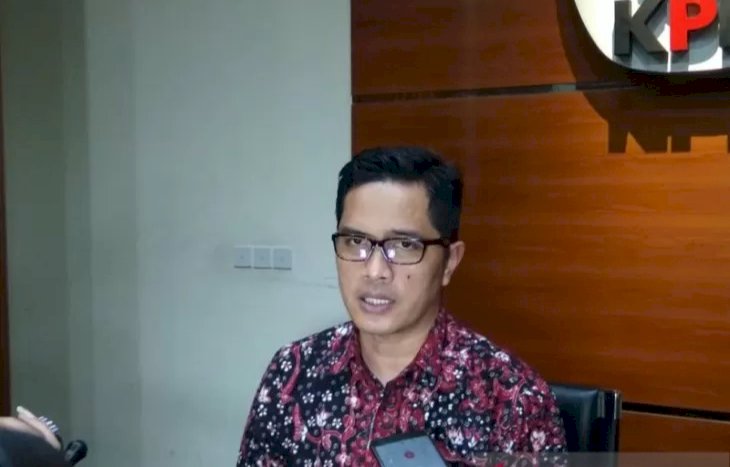 Usai di Diperiksa, Bupati Indramayu Supendi ditahan KPK
