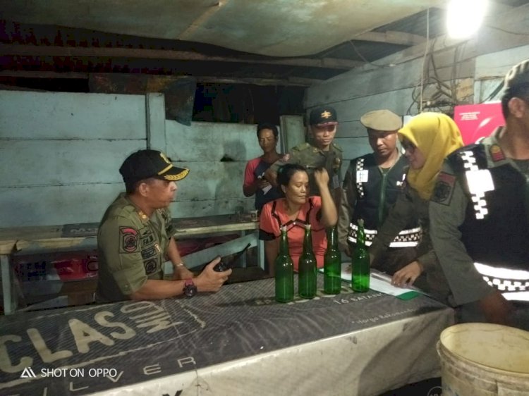 Razia Warung Tuak, Satpol PP Temukan 240 Liter Tuak