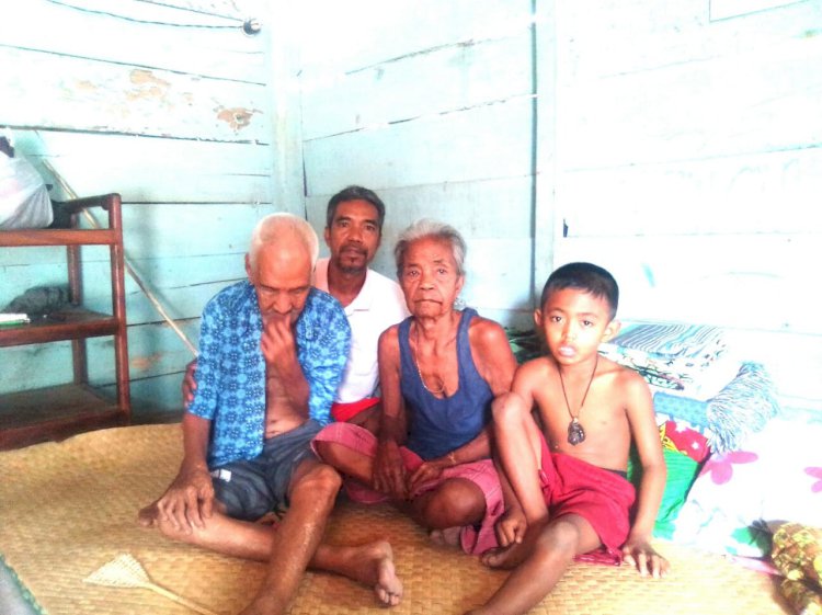 Lapor Ibu Bupati! Pasutri Warga SAD Muarojambi Ini Butuh Uluran Tangan