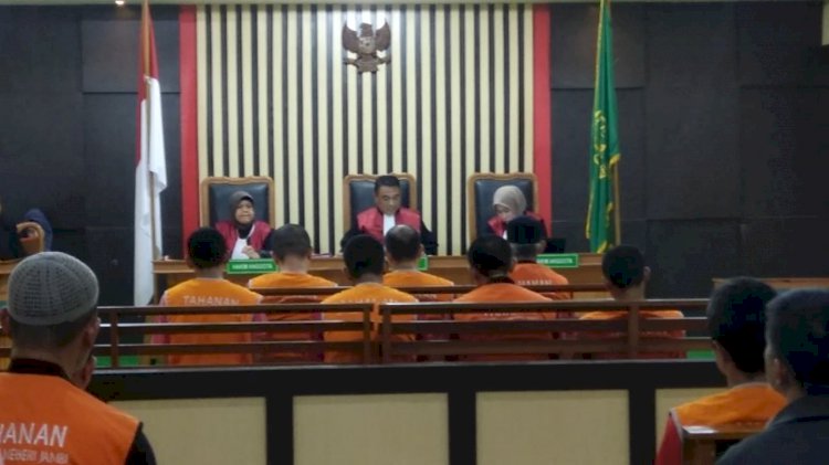 Penyelundup 168.400 Ekor Baby Lobster Dihukum Penjara dan Denda Rp1 Miliar