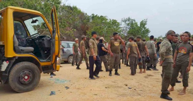 Massa Penambang Mengamuk, Wagub Babel Sempat Disandera dan Mobil Dirusak