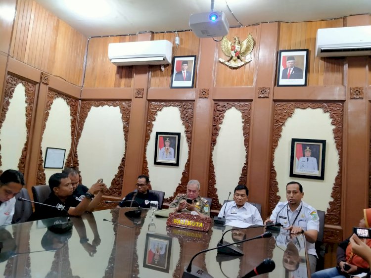 Pemkot Jambi Berangkatkan 37 Jurnalis Studi Banding ke Batam