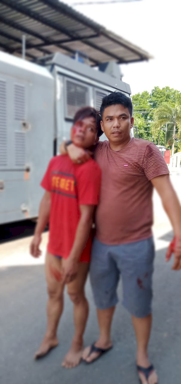 Breaking News!!! Babak Belur Dihajar Masa, Pelaku Begal Ini Diamankan Anggota TNI