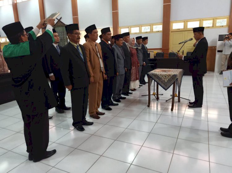 Wabup Apri Lantik 15 Pejabat Eselon III dan IV