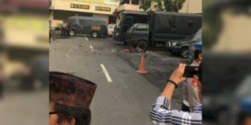 Pasca Ledakan, Mapolres Medan Dijaga Ketat Brimob Bersenjata Lengkap