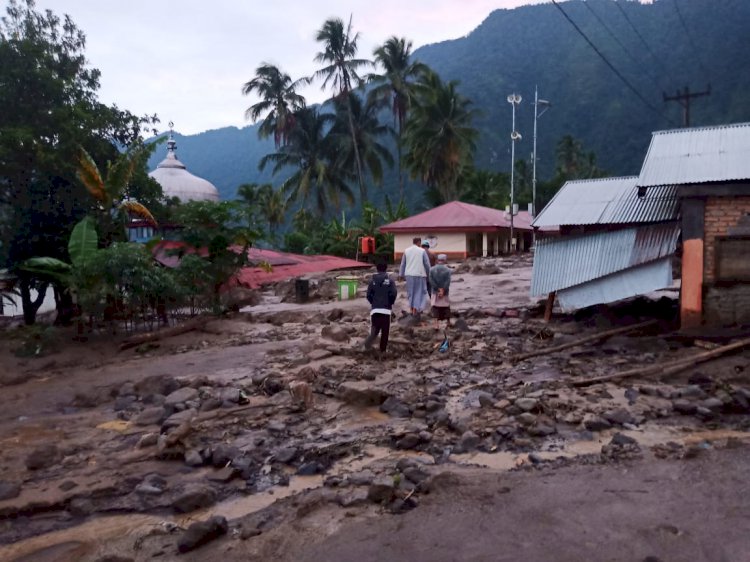 Banjir Galodo di Agam Sumbar, Hancurkan Belasan Rumah dan Satu Tewas