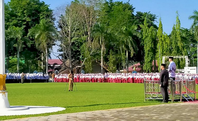 Walikota Pimpin Upacara Peringatan Hari Guru Nasional ke-74