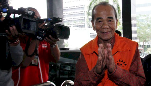 Jokowi Beri Grasi Koruptor Annas Maamun, ICW: Harap Maklum! Tidak Memiliki Komitmen