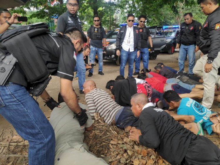 Kerap Resahkan Warga, Polisi Tangkap 11 Preman Bersenpi
