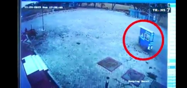 Viral!!! Gerobak Mie Ayam Yang Bergerak Sendiri di Madiun