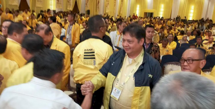 Di Arena Munas Golkar, Al Haris Tertangkap Kamera Dekati Petinggi Golkar