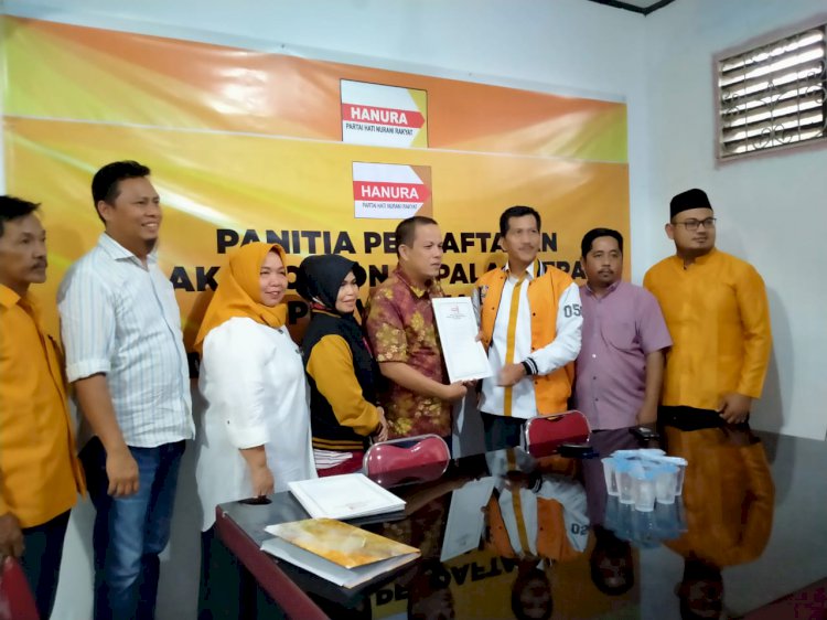 Ambil Formulir di Hanura, Tim Fachrori Makin Pede Dengan Rilis Survey