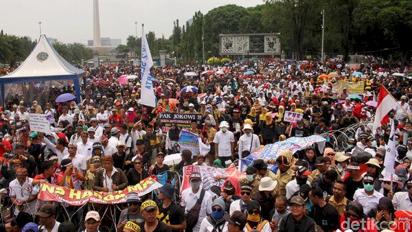 Biang Kerok Susahnya Angkat Honorer Jadi PNS Ternyata Ini!