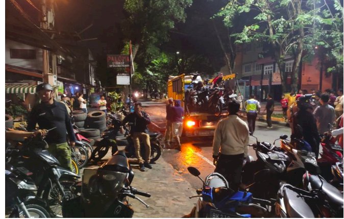 Polisi Lawan 40 Anggota Geng Motor, Begini Kronologinya