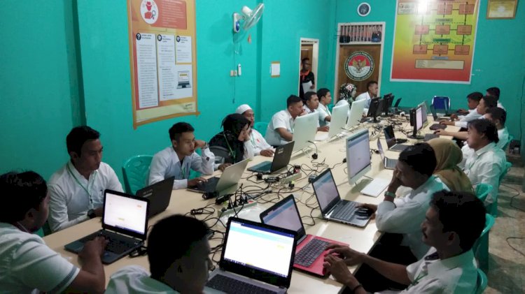 Server Eror, Tes Panwascam di Tanjab Barat Tertunda