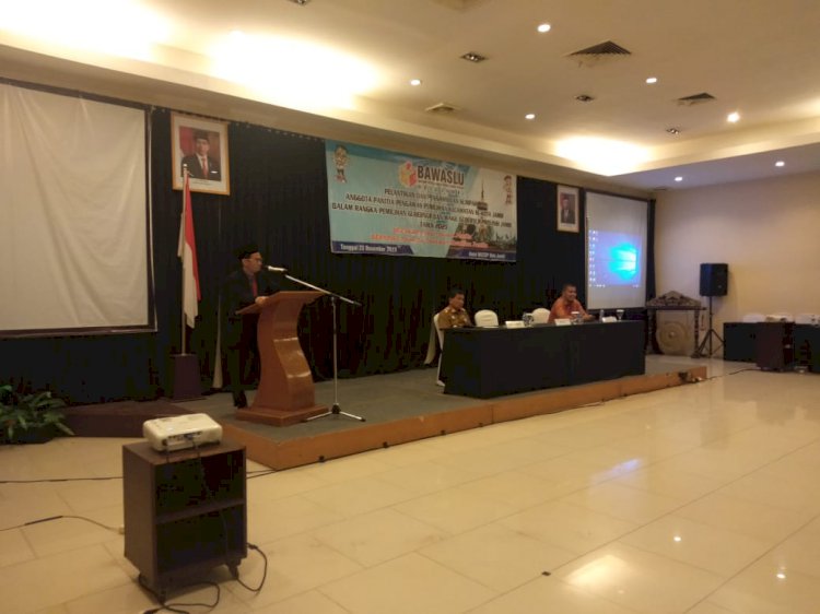 Lantik Panwascam, Bawaslu Kota Jambi: Sudahi Politik Uang!