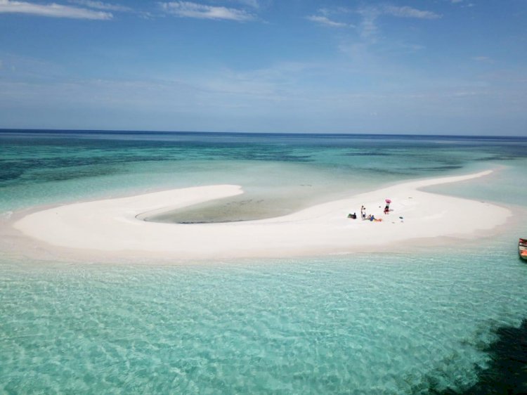 Akhir Tahun di Mekko, Pasir Timbul di Surga Timur Pulau Adonara