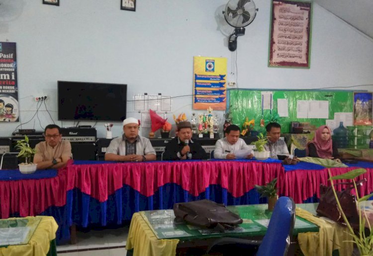 Hari Ini, Kabid GTK Svempri Hadiri Serah Terima Kepala SMA 1 Sungai Penuh