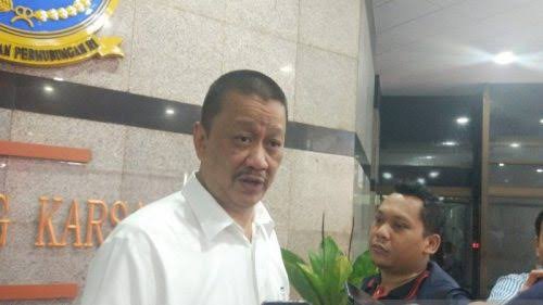 Sowan ke Menhub, Dirut Garuda Irfan Bahas Tarif Penerbangan