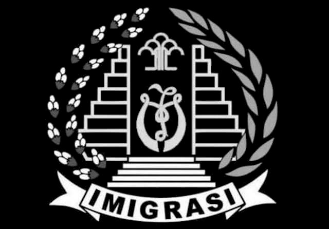 Jabatan Ronny Dicopot, Pegawai Imigrasi Gunakan Logo Hitam