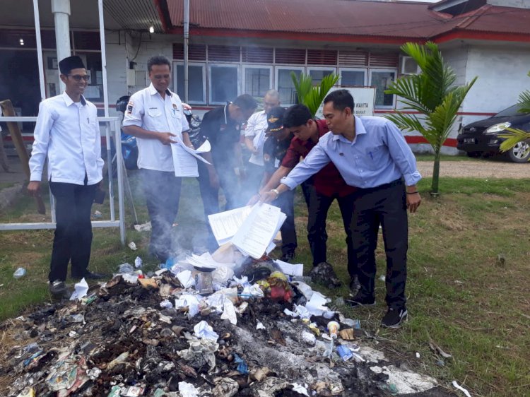 KPU Tanjab Barat Bakar Soal Ujian PPK, Ada Apa?