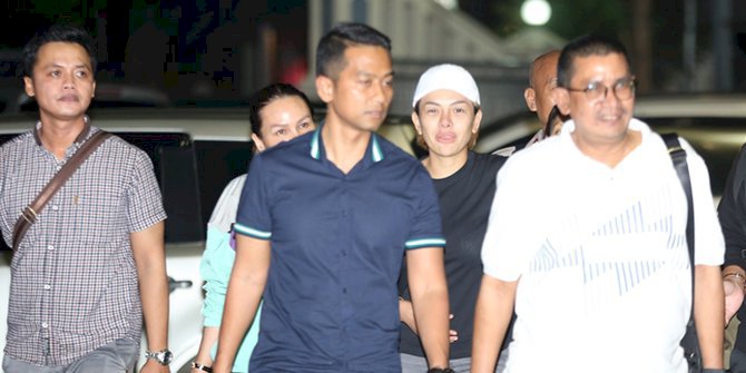 Kewajiban Menyusui, Nikita Mirzani Bawa Anaknya yang 9 Bulan ke Tahanan