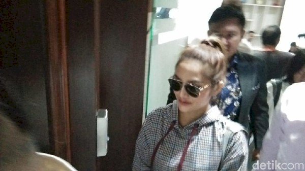 Gara-gara Ini Pedangdut Sibad Diperiksa Polda Jatim