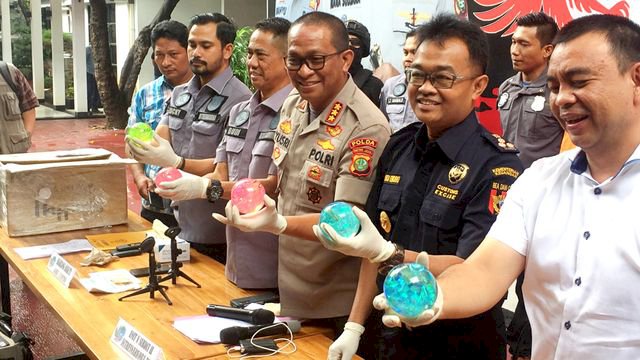 Waspada! Sabu Cair di Mainan Anak Ini Produksi Pabrikan Malaysia