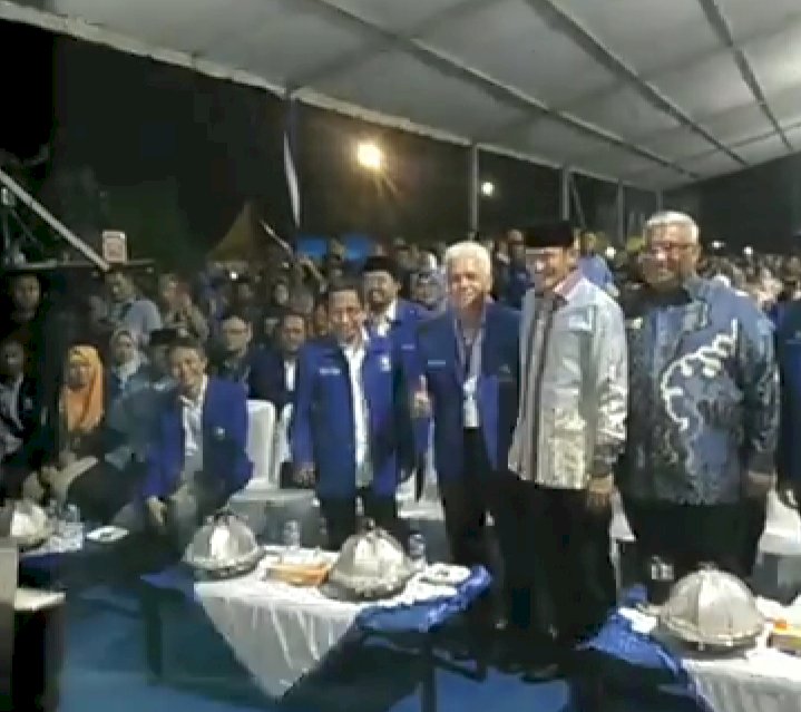 Amien Rais tak Hadiri Pembukaan Kongres, Peluang Zulkifli Hasan Kembali Kuasai PAN Lebih Besar