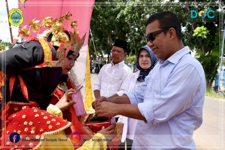 Bupati Tanjab Timur Resmikan Gedung Puskesmas Kecamatan Dendang