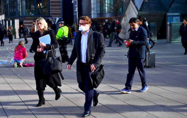 Menkes Terserang Virus Corona, Pemerintah Kerepotan