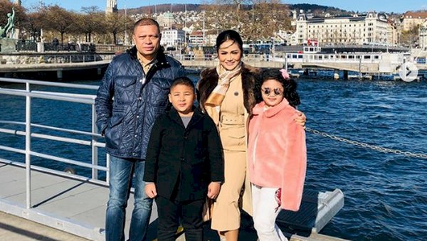 Krisdayanti Langsung Dicek Kesehatan Usai Pulang dari Swiss