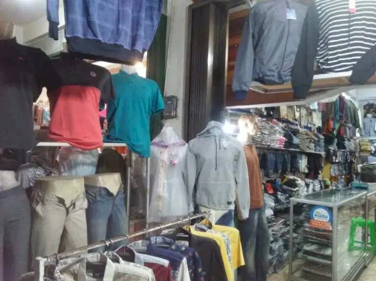 Dampak Corona, Pedagang Pakaian di Sungaipenuh Menjerit