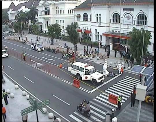 Seorang Pria Kejang-kejang dan Tergeletak di Jalan Depan Kantor Pos Besar Yogyakarta